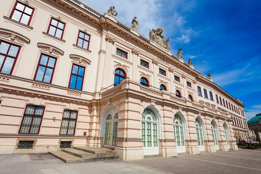 Tickets for the Albertina Exhibitions - Food, coffee, and the Demel question