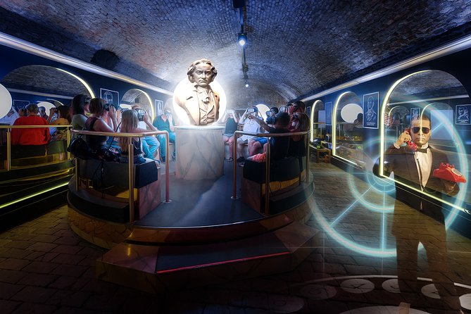 Time Travel-Magic Vienna History Tour Ticket - The air raid shelter and Austria’s modern past