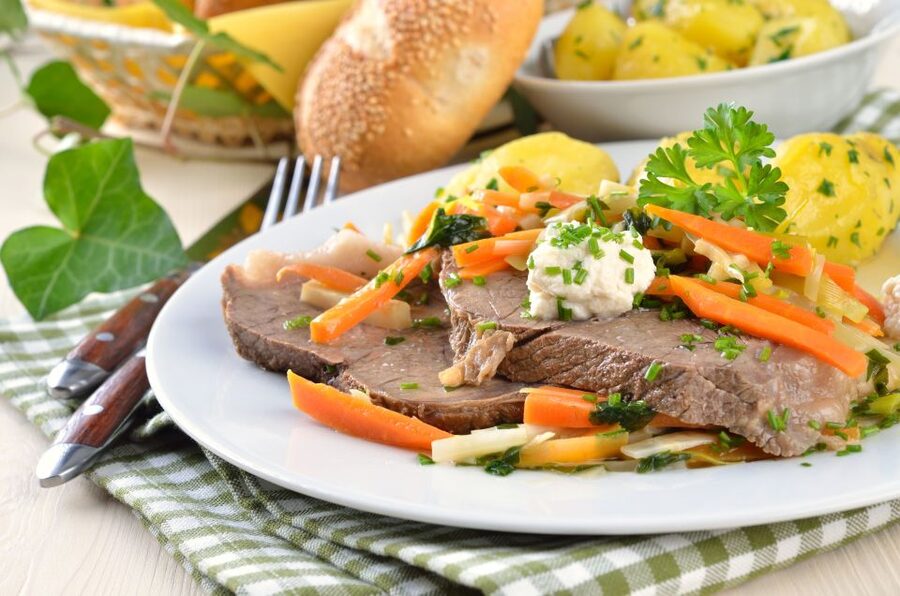 Traditional Austrian Food with Vienna Old Town Private Tour - Why this Vienna food tour works