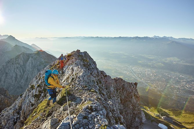 Via Ferrata Innsbruck - Learning the clips before the rock route