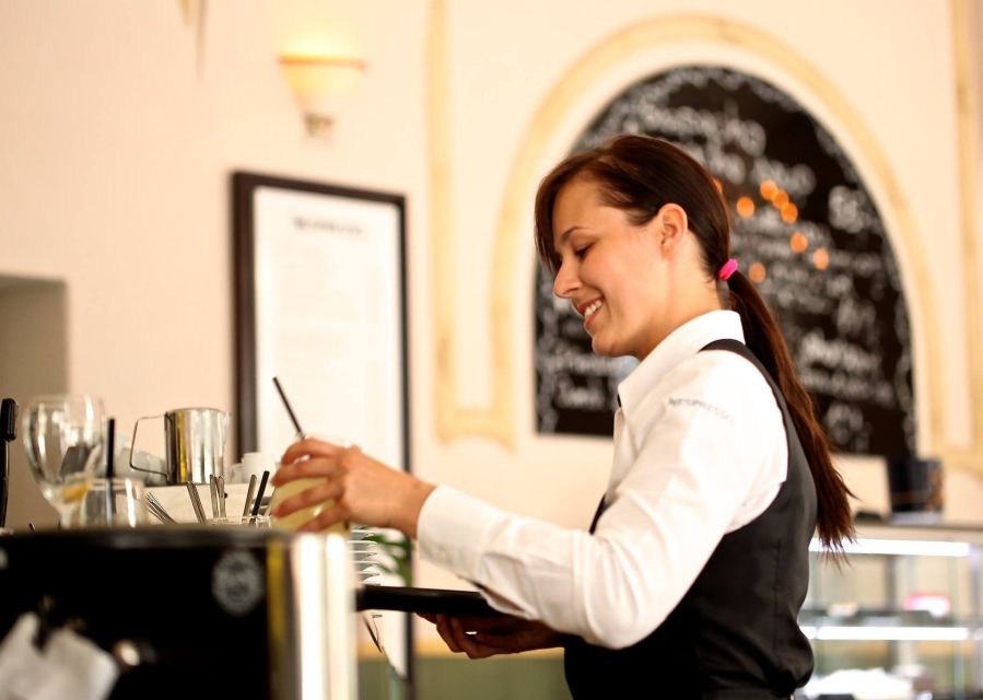 Vienna: 2.5-Hour Viennese Coffee, Cake, and Chocolate Tour - Chocolate at a specialty shop