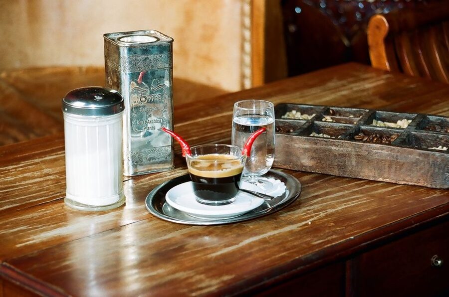Vienna: 2.5-Hour Viennese Coffee, Cake, and Chocolate Tour - The guides make the difference
