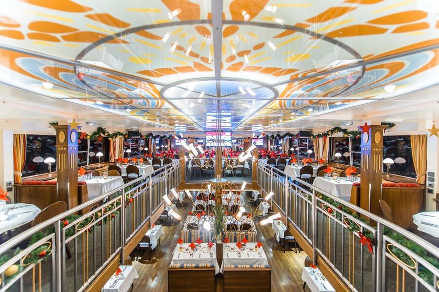Vienna: 3.5-Hour Danube 70s, 80s, 90s Party Cruise w/ Dinner - Five Things To Know Before You Book