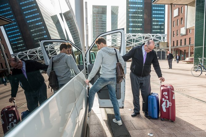 Vienna Airport Departure Transfer (Hotel to Vienna Airport) - Why a private airport ride can make sense in Vienna