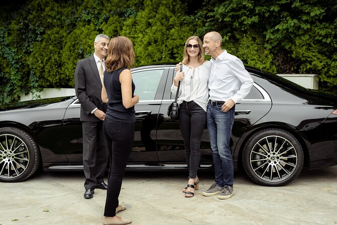Vienna Airport Private Arrival Transfer - A meeting point designed to avoid confusion