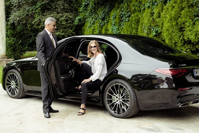Vienna Airport Transfers From Vienna City With Private Driver - Price, ratings, and what you are really buying