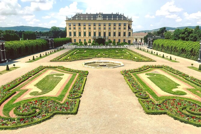 Vienna and Bratislava Private Full-Day Tour from Prague - Hofburg and the Habsburg story from outside