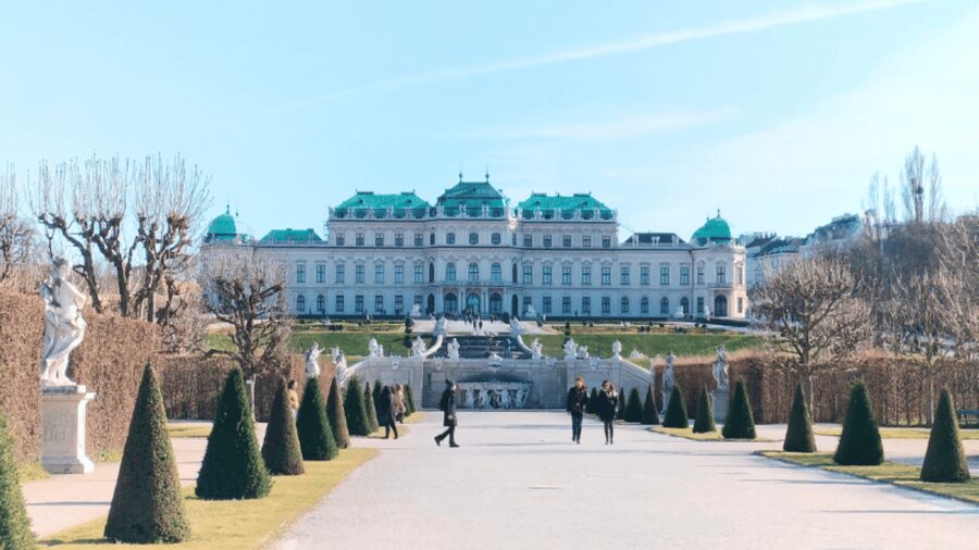 Vienna Audioguide - TravelMate app for your smartphone - Key points to know before you buy