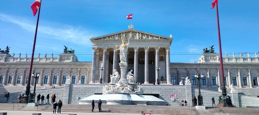 Vienna Audioguide - TravelMate app for your smartphone - Stephansdom and the heart of Vienna