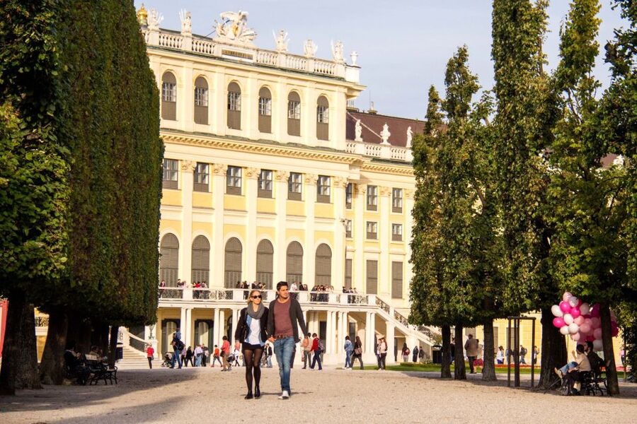 Vienna: Bus & Schönbrunn Palace Skip-the-Line Guided Tour - How much value do you get for $81?
