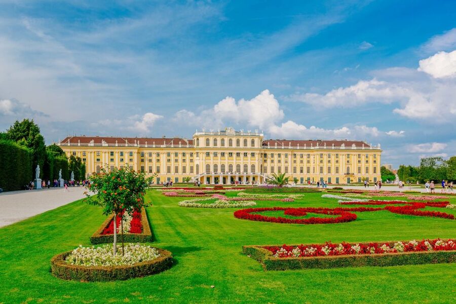 Vienna: Bus & Schönbrunn Palace Skip-the-Line Guided Tour - Starting near the Vienna State Opera