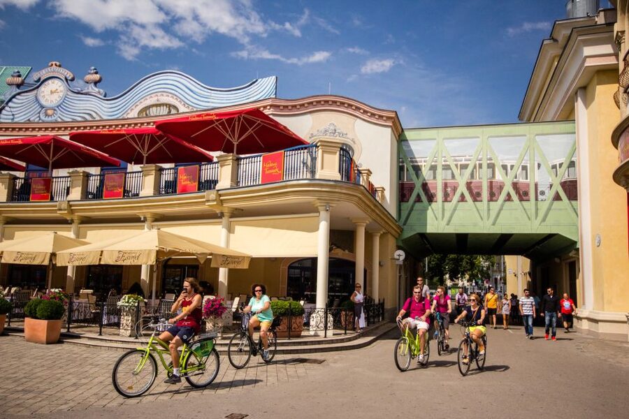 Vienna by Bike 3-Hour All-In-One City Bike Tour in English - Karlskirche and Karlsplatz