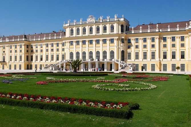 Vienna City Highlights Private Tour - The city-center walk: four very different churches