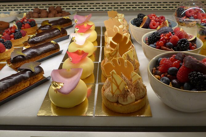 Vienna Coffee, Cake & Pastries Tour with Local Stories - What This Vienna Food Tour Really Offers