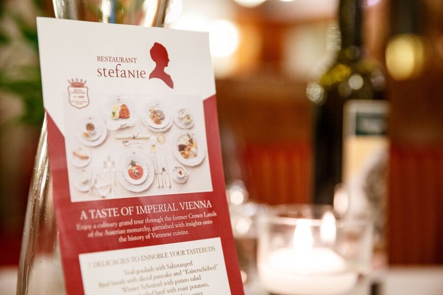 Vienna: Culinary Experience at Restaurant Stefanie - History included, but not always delivered the same way