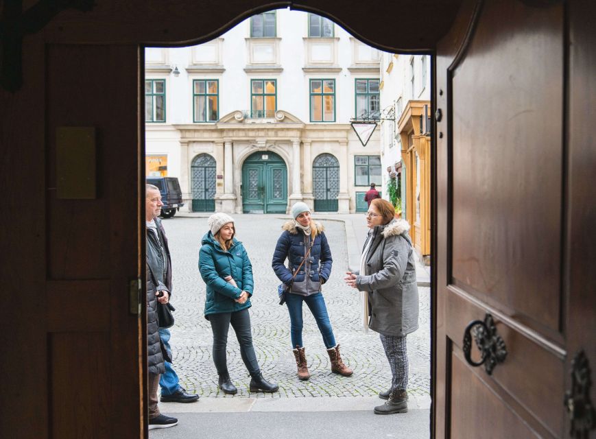 Vienna: Educational Walk Exploring Homelessness - Who will appreciate this experience most