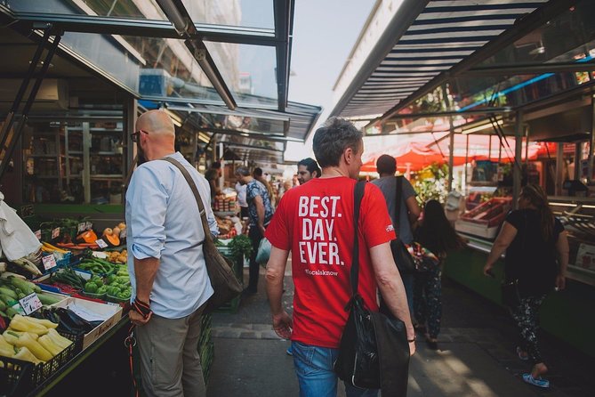 Vienna for Food Lovers: Cafés, Markets & Austrian Cuisine - Café Korb and the rules of Viennese coffee culture