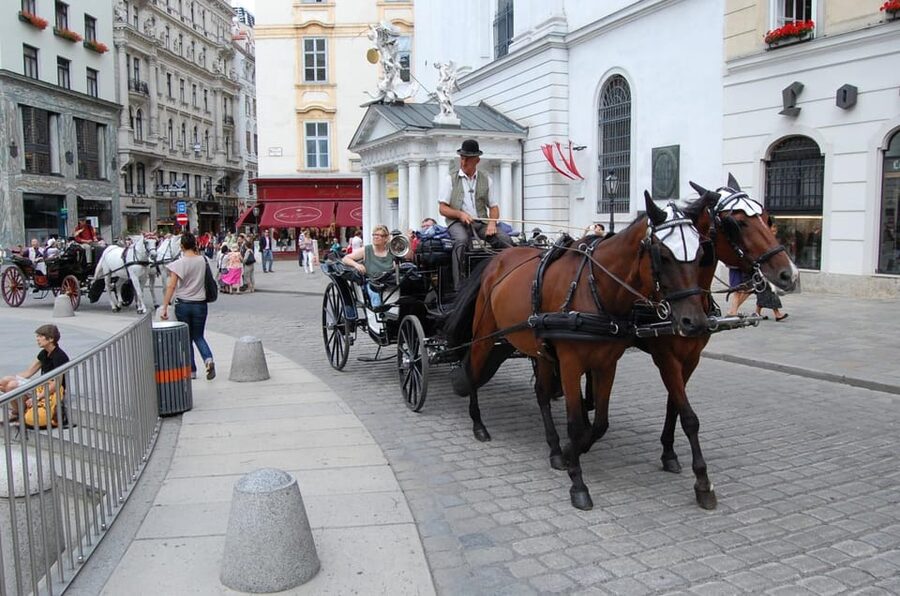 Vienna Full Day Tour from Prague - Schonbrunn, the Habsburg summer residence