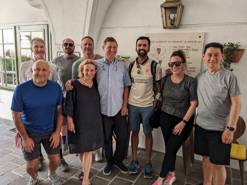 Vienna: Full-Day Vienna Woods Wine Tasting Tour - Guide quality and group atmosphere