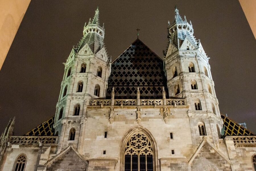 Vienna: Ghosts and Legends Guided Nighttime Walking Tour - Why Vienna’s grand center works so well at night