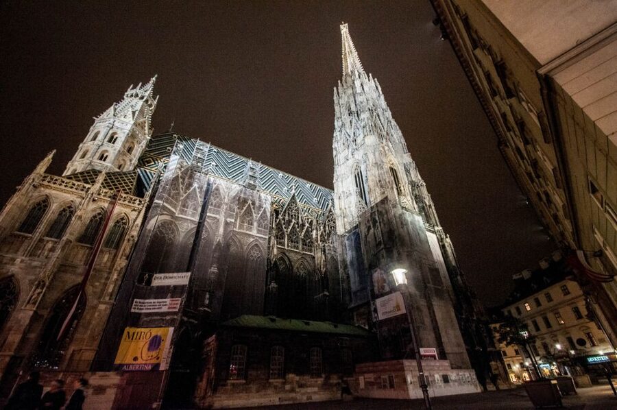 Vienna: Ghosts and Legends Guided Nighttime Walking Tour - Starting near Burgring or In der Burg