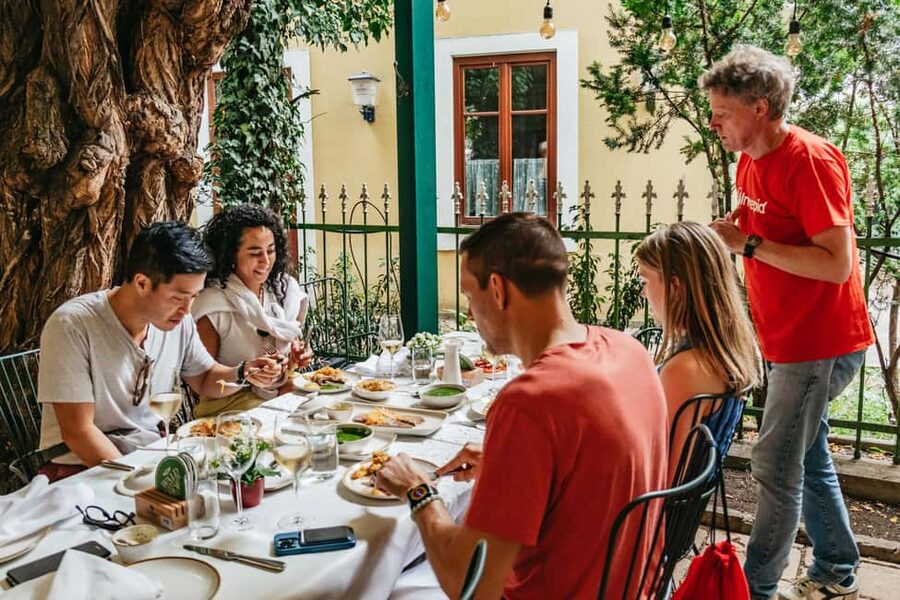 Vienna: Guided Foodie Walking Tour with Tastings and Coffee - Why this food tour works so well in Vienna
