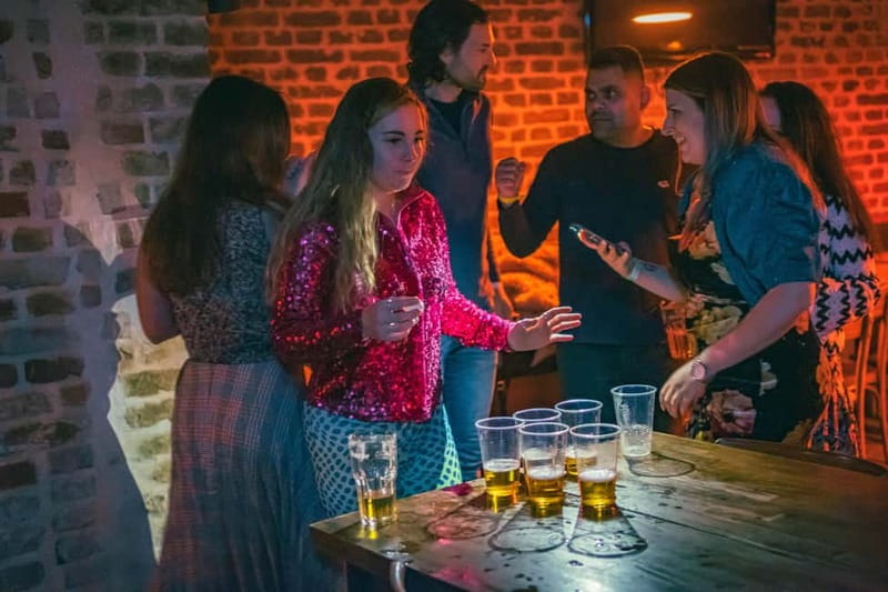 Vienna: Guided Pub Crawl with Club Entry - Kaktus Club and the shift toward late-night energy