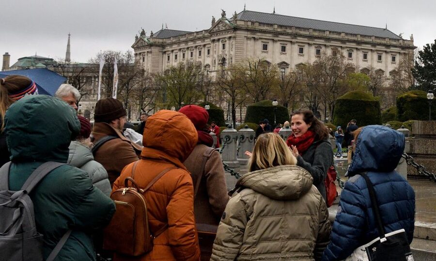 Vienna: Guided Tour about Sewage, Viennese Filth & Toilettes - The meaning behind going in a barrel