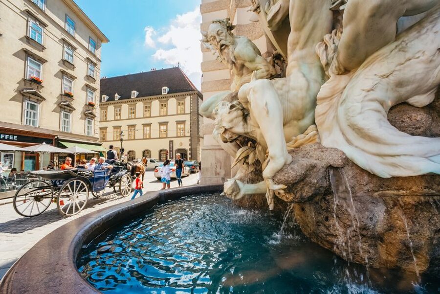 Vienna: Guided Walking Tour of City Center Highlights - What the two-hour Vienna route covers