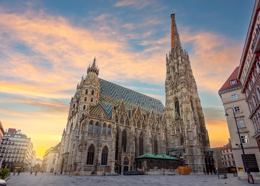 Vienna: Guided Walking Tour of City Highlights & Hidden Gems - Meeting the guide at Minoritenplatz