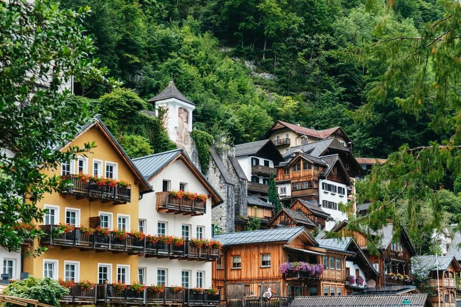 Vienna: Hallstatt & Alpine Peaks Day Trip with Skywalk Lift - Key points to know before booking