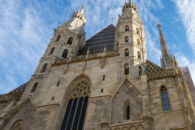 Vienna Highlights Self guided scavenger hunt and Walking Tour - Starting at the University of Vienna