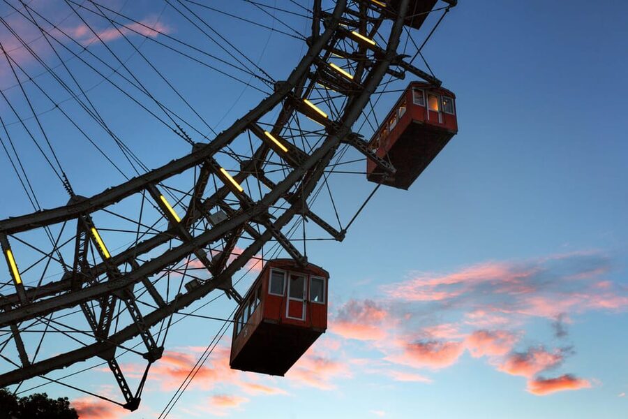Vienna: Hop-on Hop-off, Ferris Wheel, and River Cruise - City Route: Vienna State Opera, St Stephen’s, and Hofburg