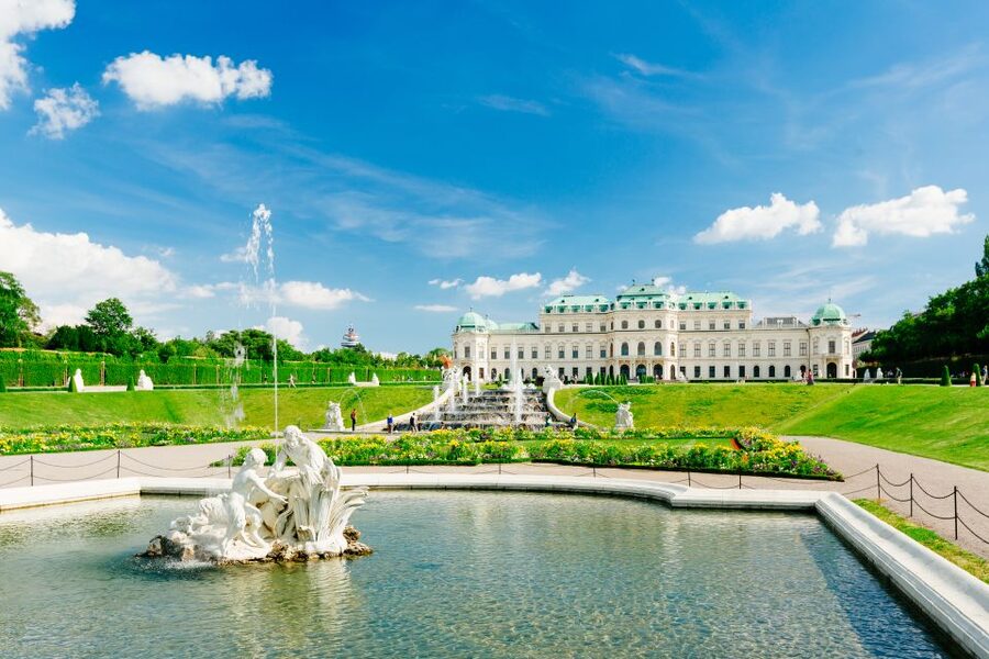 Vienna: Hop-On Hop-Off Sightseeing Bus Tour in 19 Languages - Small practical details that matter