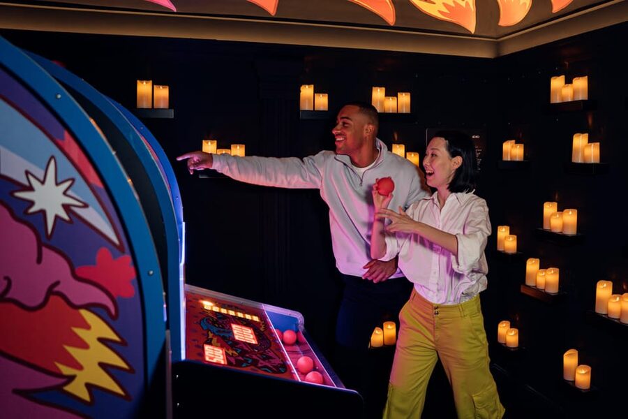 Vienna: IKONO VIENNA Immersive Experience Ticket - A playful break from Vienna’s formal sights