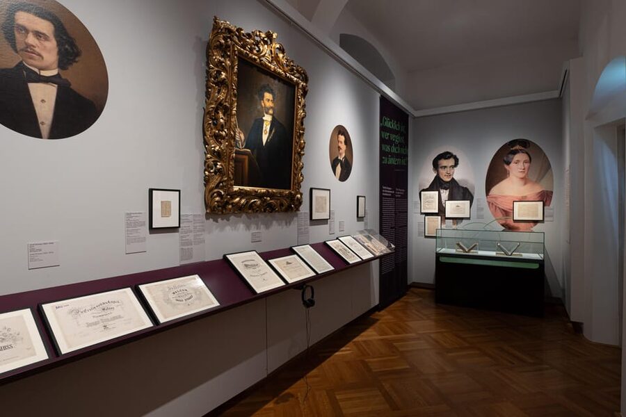 Vienna: Johann Strauss 200th birthday anniversary exhibition - Music, films, and the one technical weakness