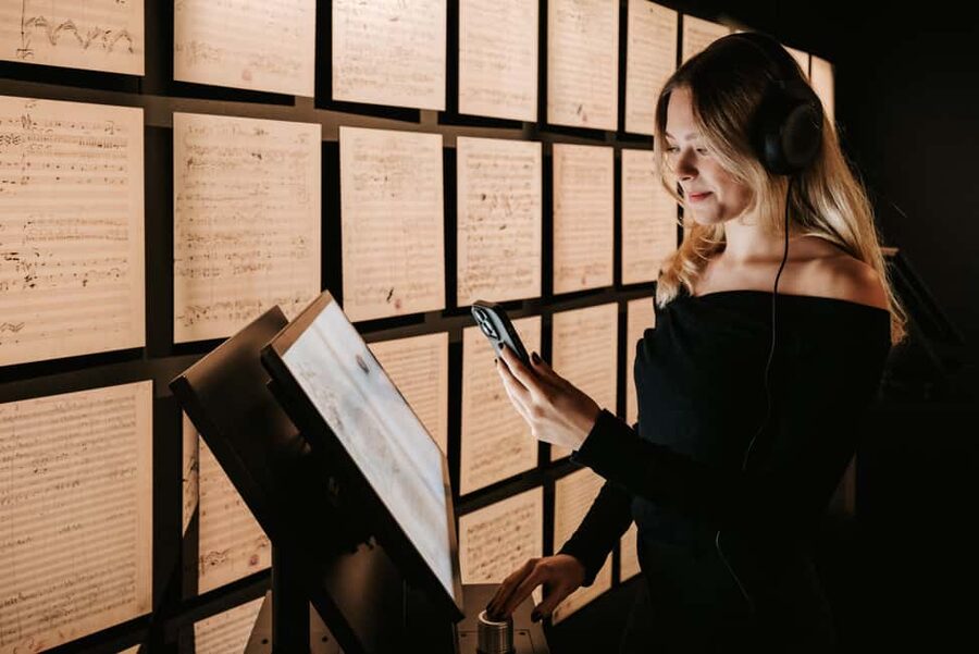 Vienna: Johann Strauss - Immersive Audiovisual Experience Ticket - Timing, opening hours, and ticket choices