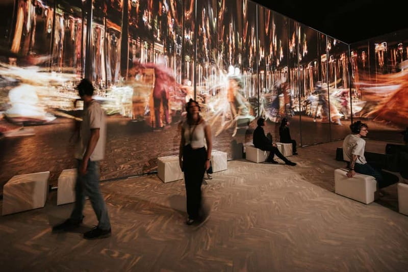 Vienna: Johann Strauss - Immersive Audiovisual Experience Ticket - Moving through the museum with 3D sound