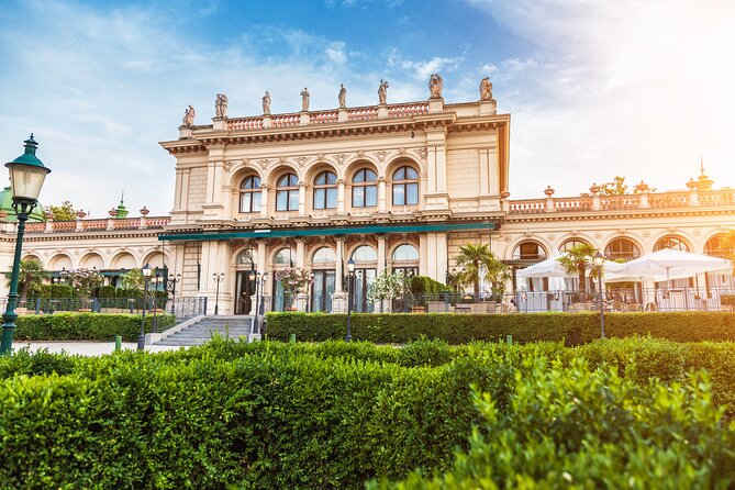 Vienna: Meet Strauss Life Private Guided Walking Tour - Starting at Theater an der Wien