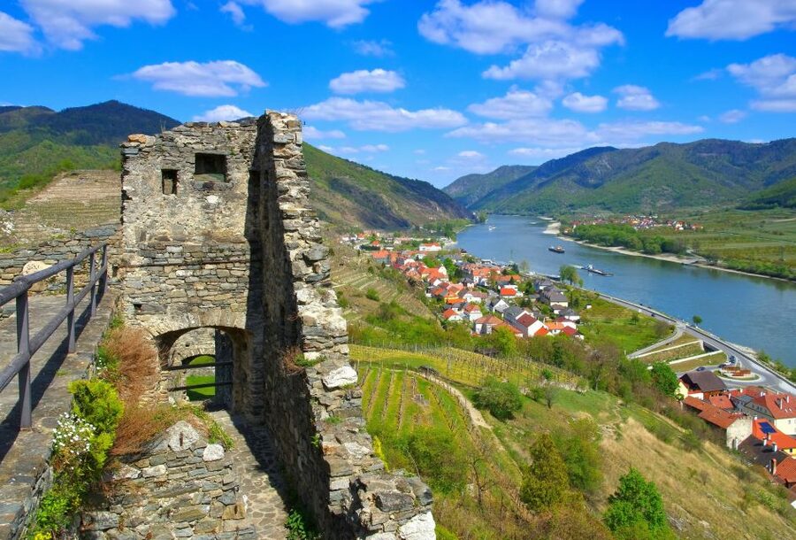 Vienna: Melk Abbey, Danube Valley Wachau Private Car Trip - Leaving Vienna in a private car
