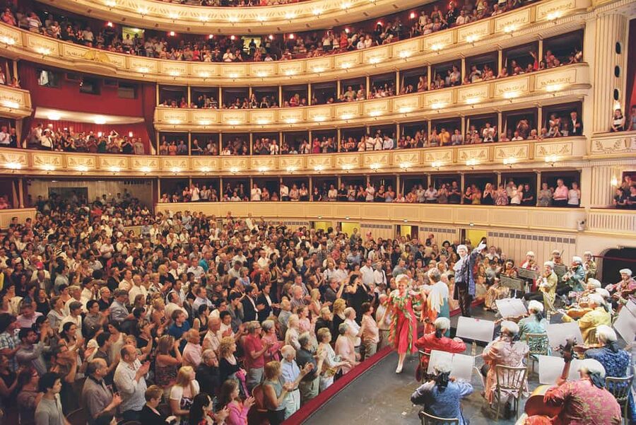 Vienna: Mozart Concert at the Vienna State Opera - The orchestra and the sound of Mozart