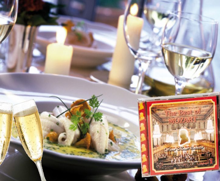 Vienna: Mozart Concert with Dinner and Carriage Ride - A 20-minute ride through Vienna’s old town