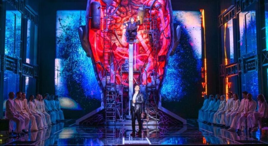 Vienna: Musical Tickets ROCK ME AMADEUS - THE FALCO MUSICAL - How the intermission helps