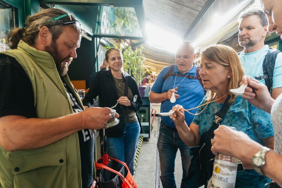 Vienna: Naschmarkt Food Tasting Tour - What makes the experience feel personal
