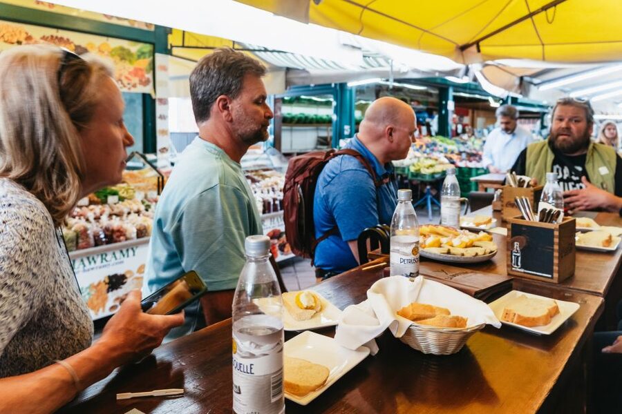 Vienna: Naschmarkt Food Tasting Tour - Who should book this Naschmarkt experience?