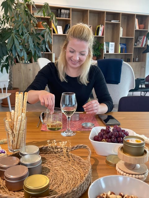 Vienna: Natural soy wax candles Workshop - Key things to know before booking