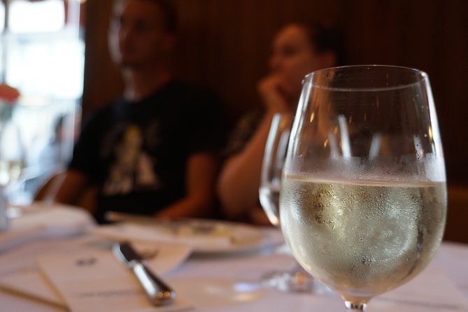 Vienna Nightlife Experience: Food, Wine, Cocktails & Vibes - Key things to know before you book