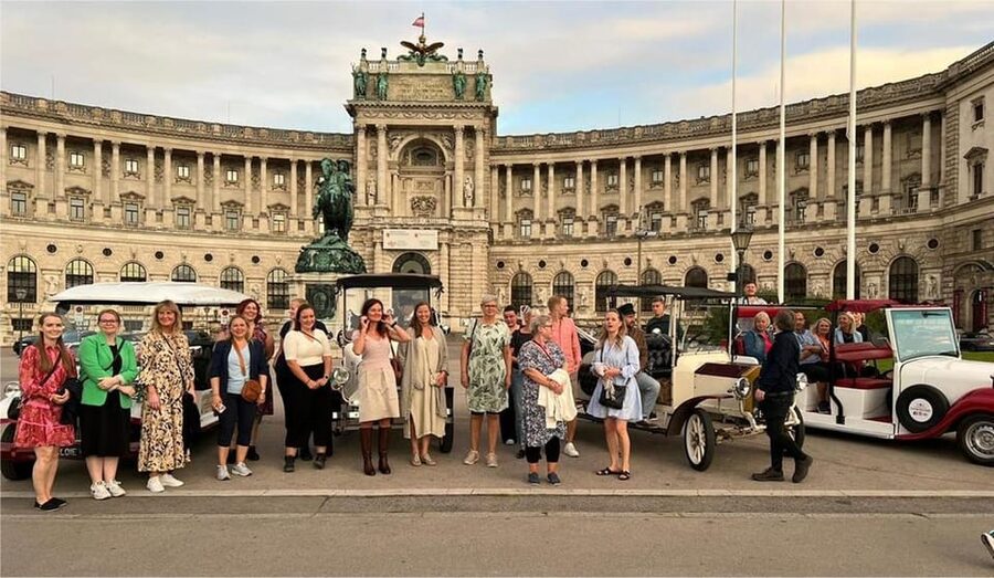 Vienna: Old Town Sightseeing Tour in a Vintage-Style E-Car - Starting at Herrengasse and the old squares