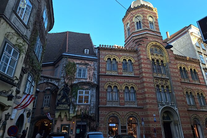 Vienna Old Town Walking Tour - Michaelerplatz, Demel, and one of Vienna’s last baroque lanes