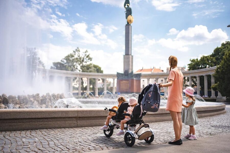 Vienna: Private Family Tour, City Highlights, Museum & Cake - Why this private Vienna tour works for families